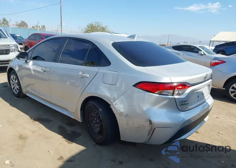 2022 Toyota Corolla Le z USA, uszkodzony, nr VIN 5YFEPMAE4NP292736